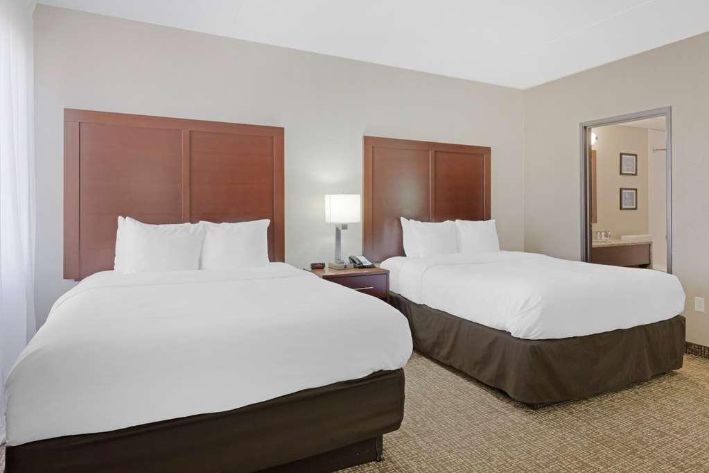 Comfort Inn & Suites Wichita Room photo